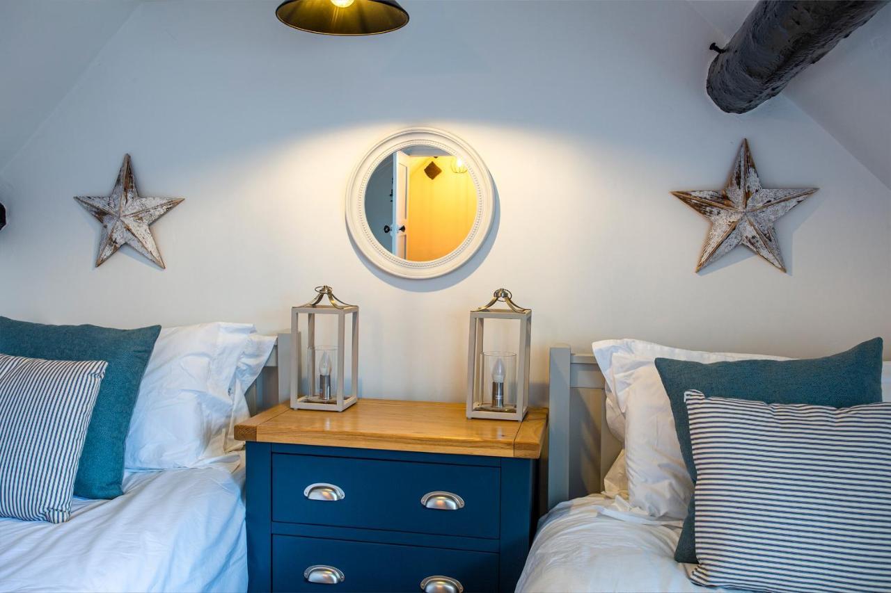 Whitby Boutique - Mast Cottage Extérieur photo