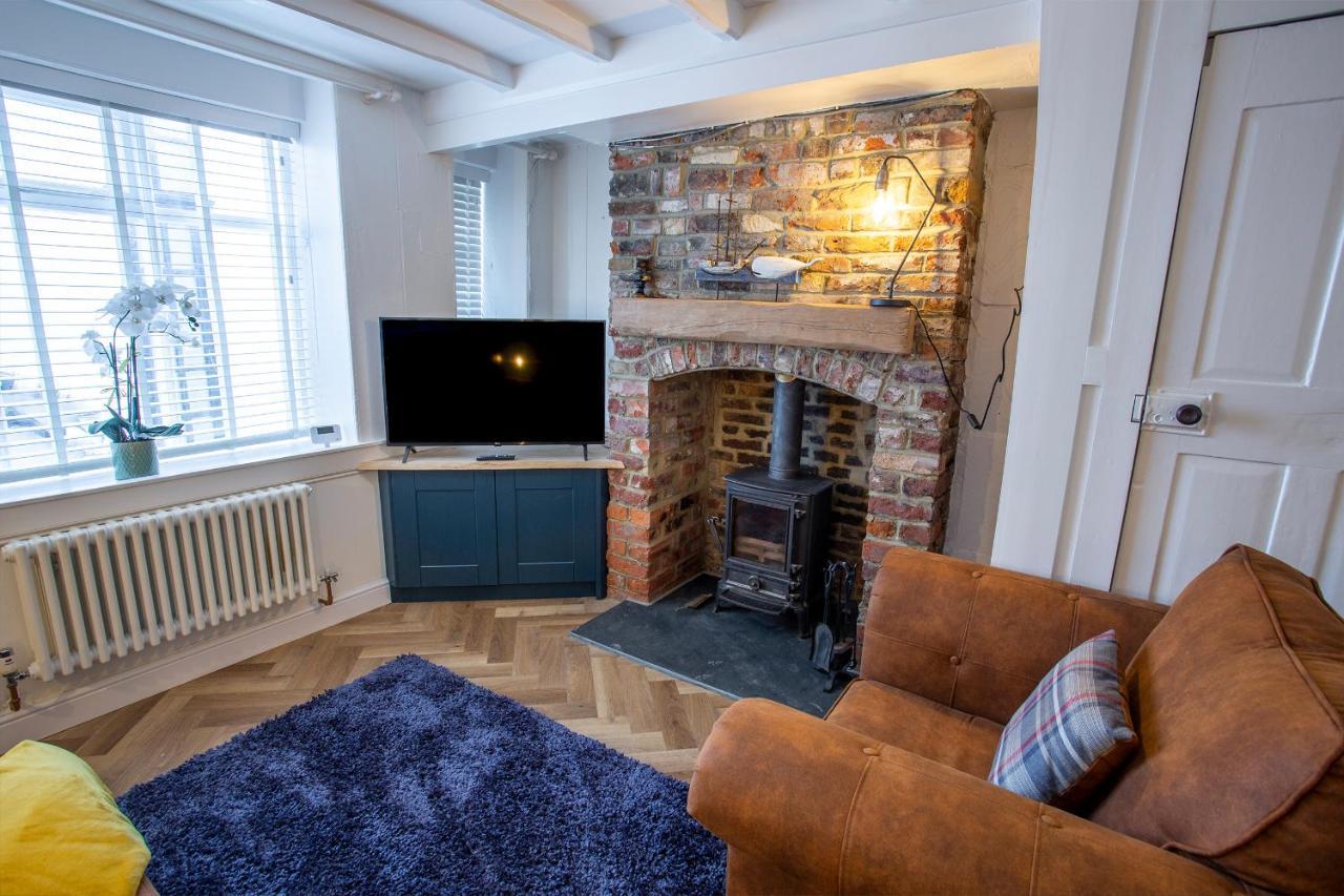 Whitby Boutique - Mast Cottage Extérieur photo
